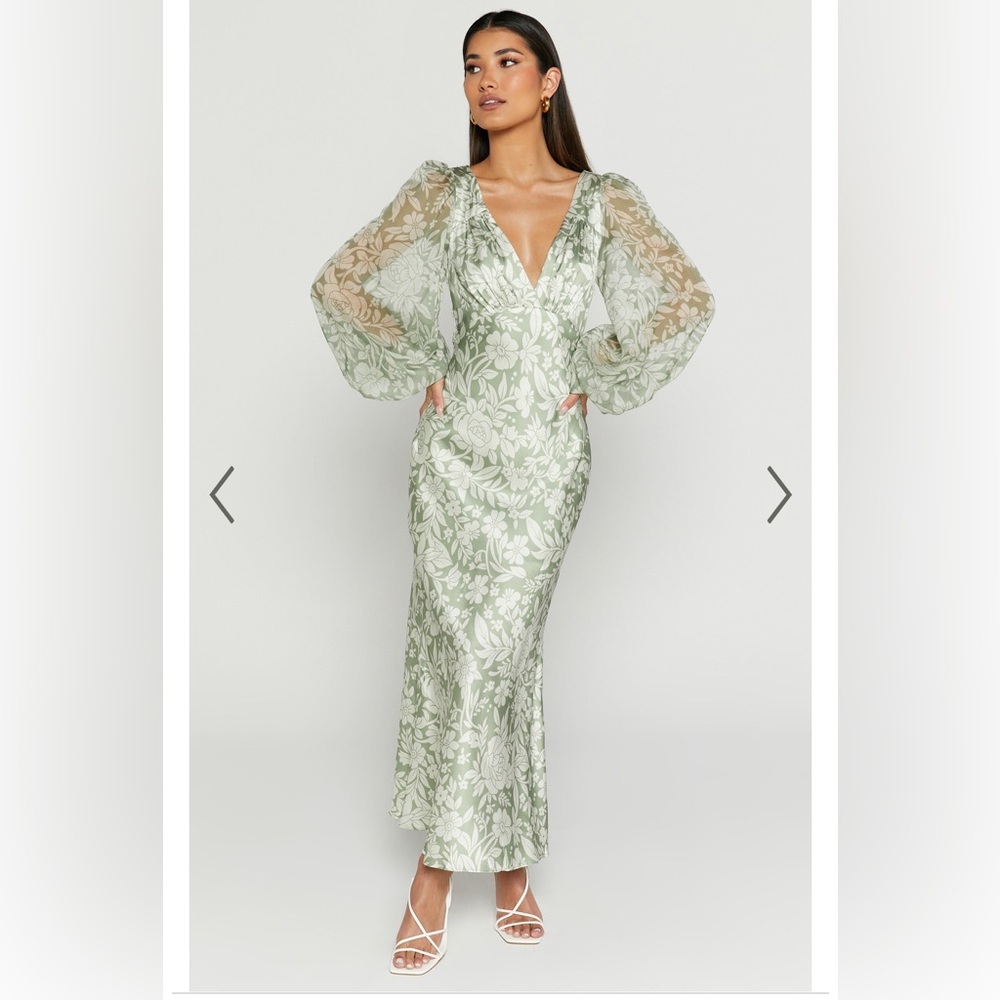 FREOLLYN MIDI DRESS - DEEP V NECK LONG SLEEVE DRESS IN SAGE